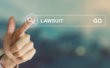 Icahn Launches Proxy Battle with Oxy