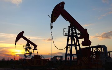 Seventeen (17) E&Ps; To Use 47 Frac Crews To Complete 2,800 Wells In 2024