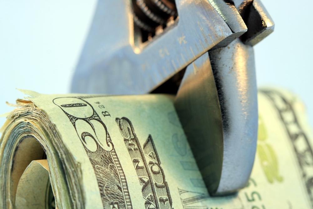 Conoco Axes Further $1.6B from 2020 Capex; Curtails 200 MBOEPD in Production